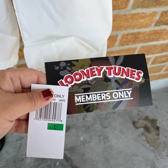 members only looney toons jacket large - Picture 4 of 13